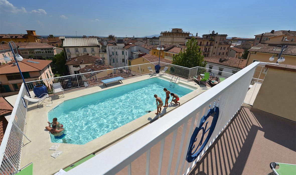 Hotel Corallo Montecatini Terme Exterior photo
